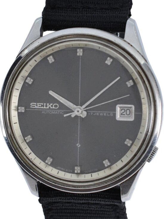 Fully Original 1968 Seiko 37mm Men\'s Sealion M55 Black Dial Watch Ref: 6105-8090 main image 10